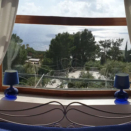 Alojamento de Acomodação e Pequeno-almoço Il Rifugio Capri