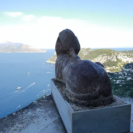 Alojamento de Acomodação e Pequeno-almoço Il Rifugio Capri