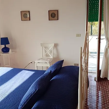 Il Rifugio Capri Alojamento de Acomodação e Pequeno-almoço 3*